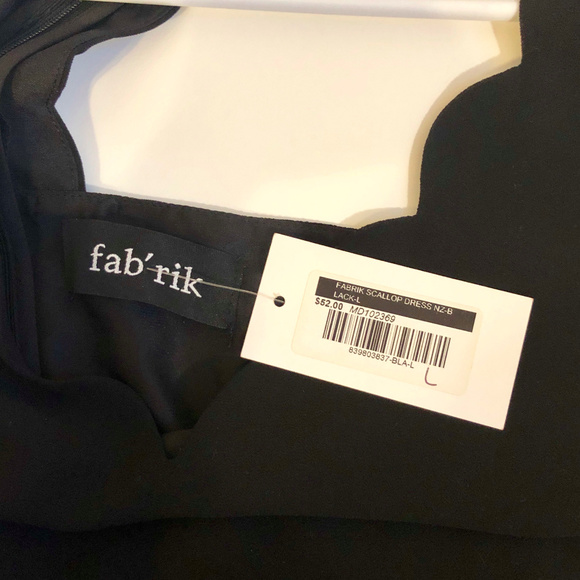 NWT Fab'rik Black Scallop Cocktail Dress - Picture 5 of 6